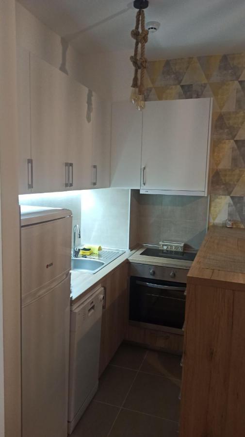 פודגוריצה Abv Apartments מראה חיצוני תמונה